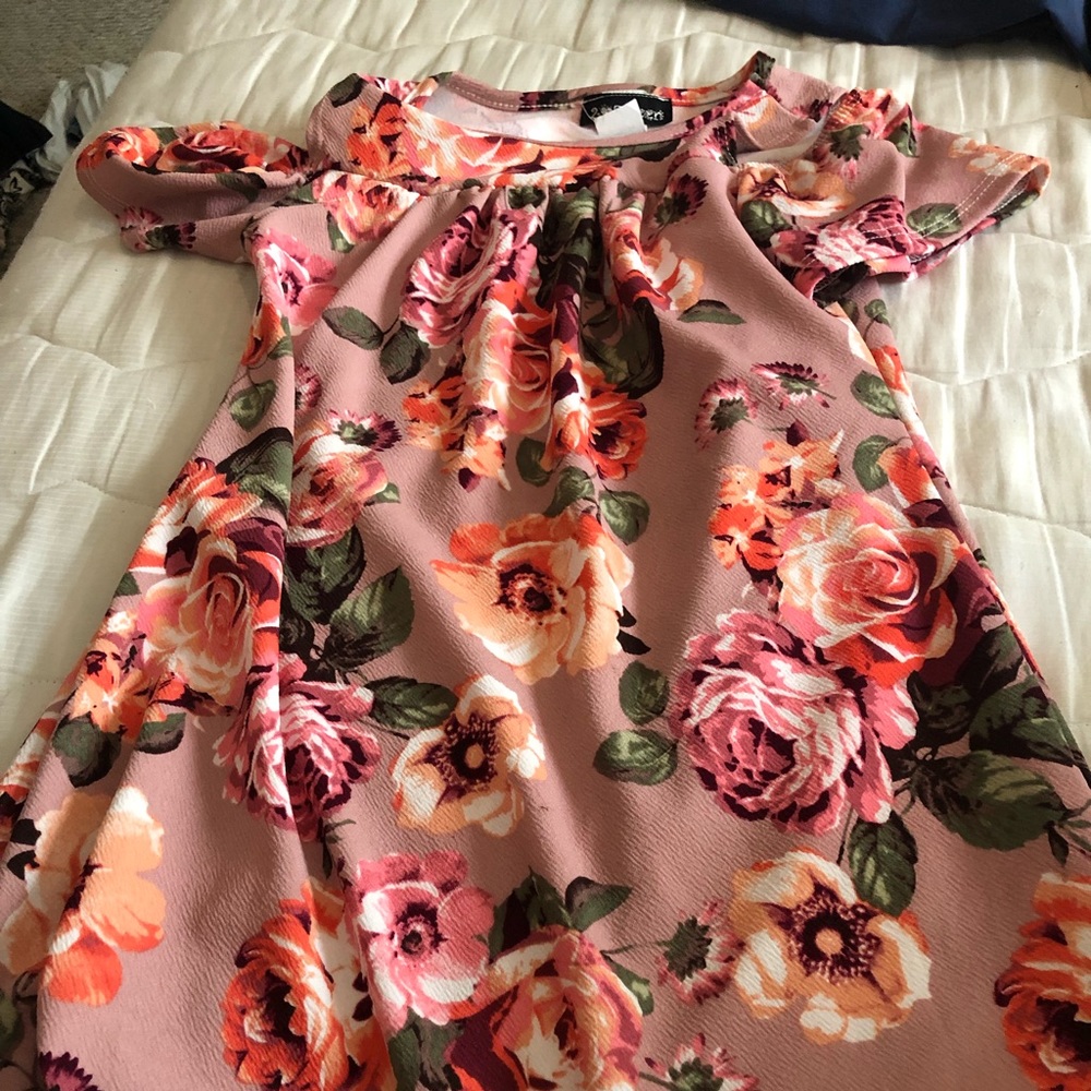 Size 6 Girls dress